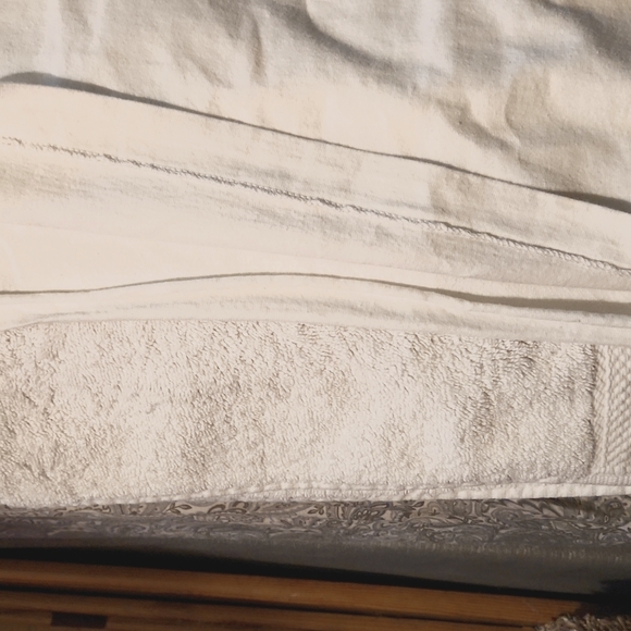 SOLD SOLD - Picture 7 of 8